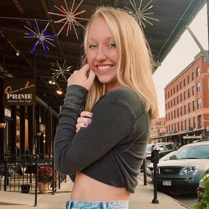 Meet your Posher, Sam